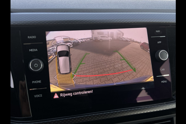 Volkswagen T-Cross 1.0 TSI Life | Camera | Adaptive Cruise | Navi | Carplay
