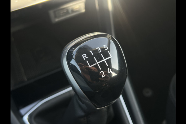 Volkswagen T-Cross 1.0 TSI Life | Camera | Adaptive Cruise | Navi | Carplay