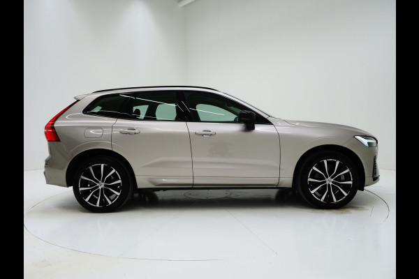 Volvo XC60 2.0 T6 Plug-in hybrid AWD Ultimate Dark Long Range | Panoramadak | Harman/Kardon | Pilot Assist | Keyless | HUD | Camera | Carplay