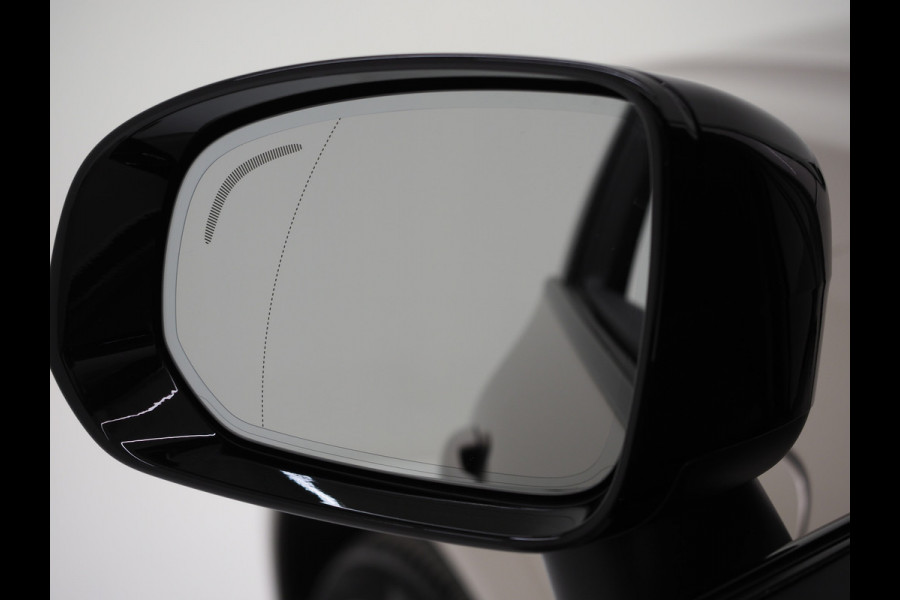 Volvo XC60 2.0 T6 Plug-in hybrid AWD Ultimate Dark Long Range | Panoramadak | Harman/Kardon | Pilot Assist | Keyless | HUD | Camera | Carplay