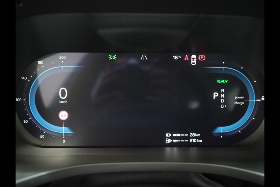 Volvo XC60 2.0 T6 Plug-in hybrid AWD Ultimate Dark Long Range | Panoramadak | Harman/Kardon | Pilot Assist | Keyless | HUD | Camera | Carplay