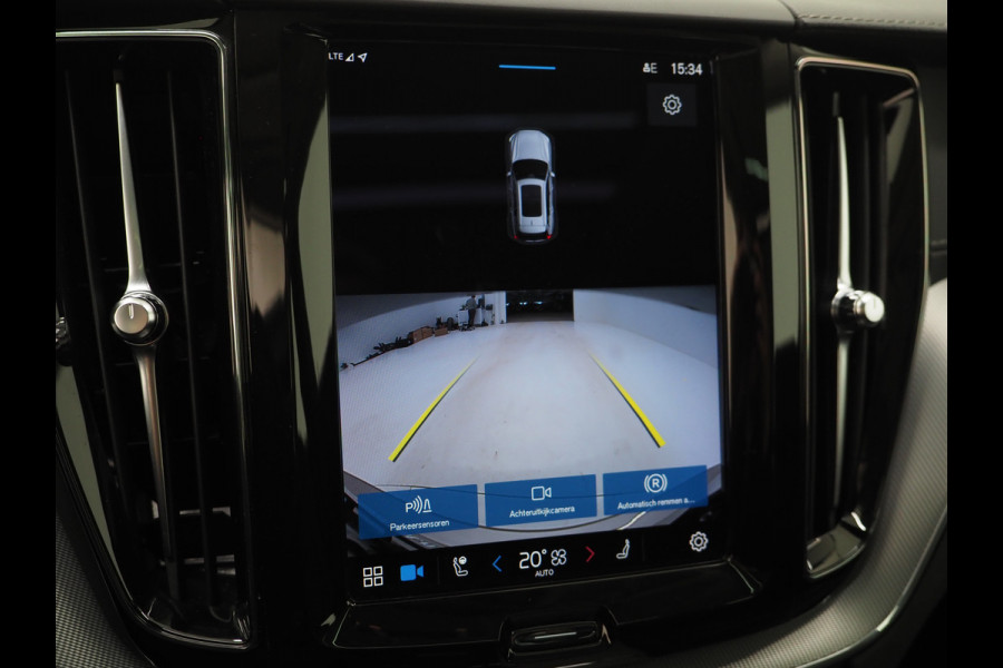 Volvo XC60 2.0 T6 Plug-in hybrid AWD Ultimate Dark Long Range | Panoramadak | Harman/Kardon | Pilot Assist | Keyless | HUD | Camera | Carplay