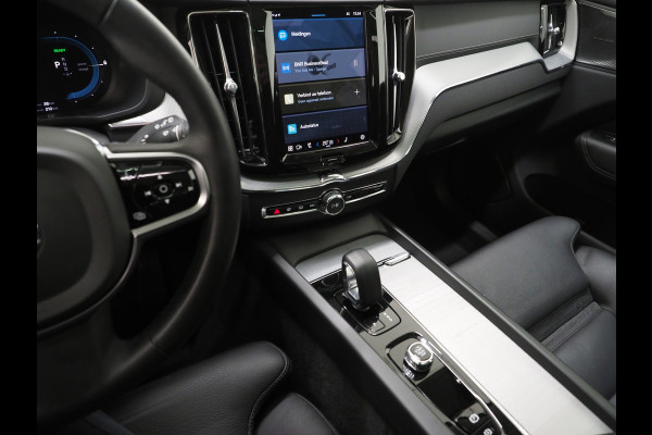 Volvo XC60 2.0 T6 Plug-in hybrid AWD Ultimate Dark Long Range | Panoramadak | Harman/Kardon | Pilot Assist | Keyless | HUD | Camera | Carplay