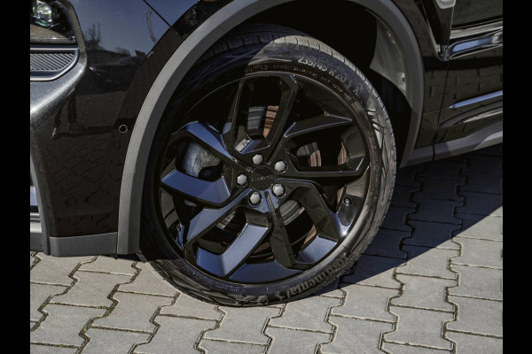 Lynk & Co 01 1.5 Black Edition Panoramadak/360° Camera/ACC/Stoelverwarming