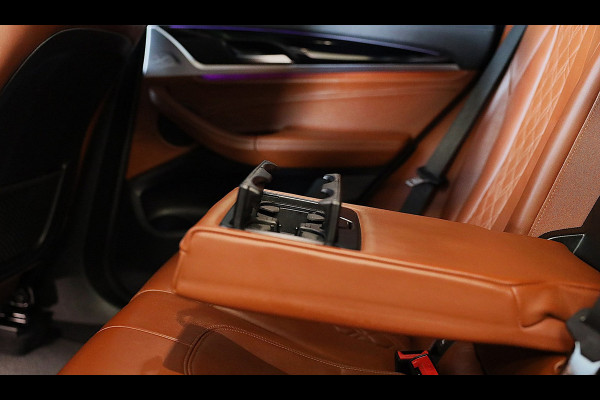 BMW X4 XDrive20i M Sport / NAP / AUT / Head Up / Leder / F1 / Elek Stoelen / Cruise Control / Open Panoramadak / Xenon / Pdc / 21