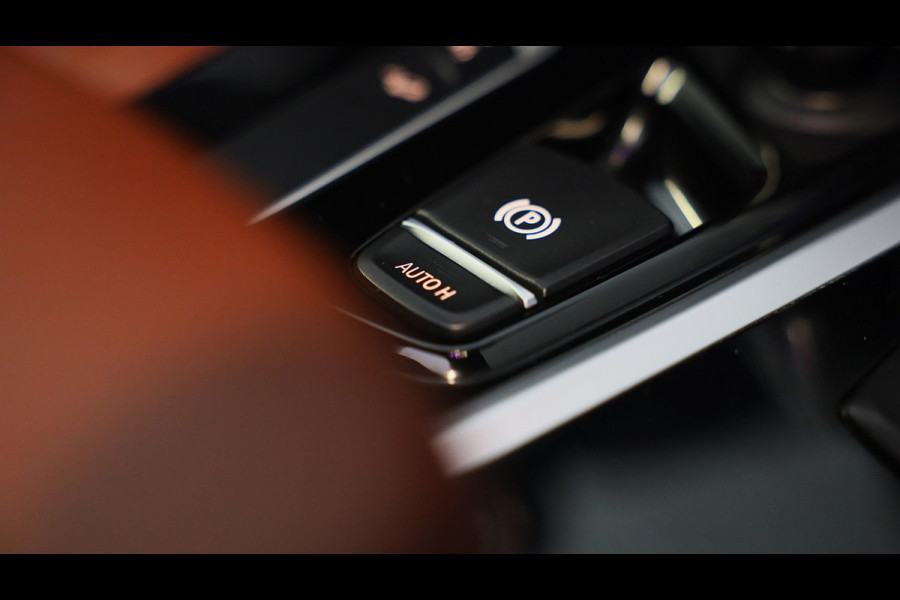 BMW X4 XDrive20i M Sport / NAP / AUT / Head Up / Leder / F1 / Elek Stoelen / Cruise Control / Open Panoramadak / Xenon / Pdc / 21