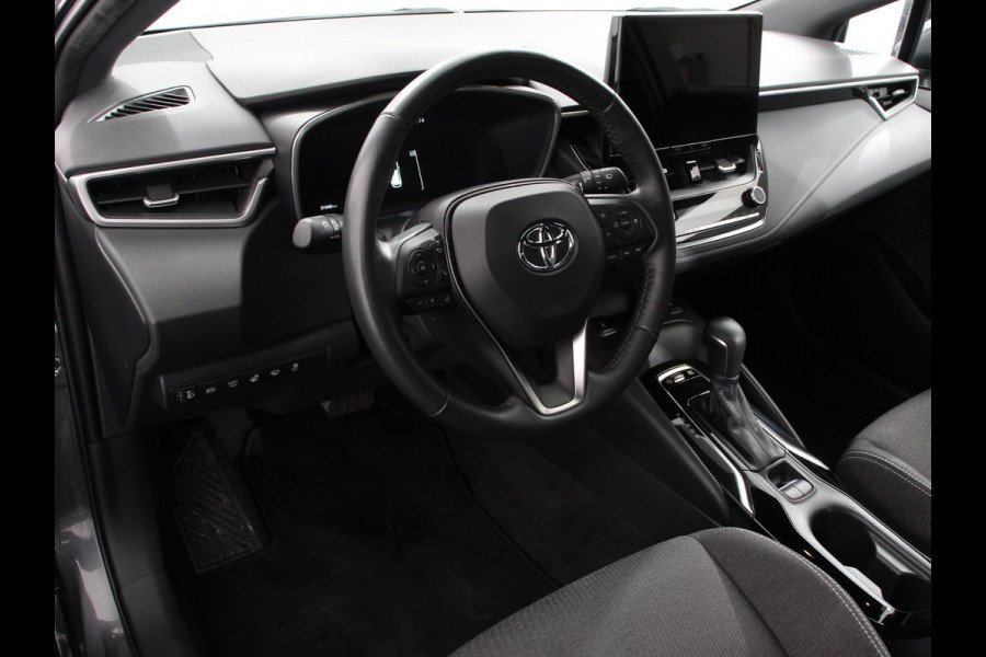 Toyota Corolla Touring Sports Automaat Hybrid 140 Active | Navigatie | Apple Carplay/Android Auto | Climate Control | Cruise Control Adaptive | 17"Lichtmetalen velgen | Camera
