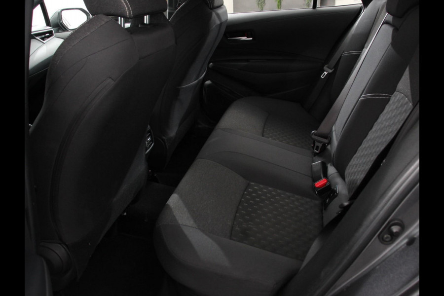 Toyota Corolla Touring Sports Automaat Hybrid 140 Active | Navigatie | Apple Carplay/Android Auto | Climate Control | Cruise Control Adaptive | 17"Lichtmetalen velgen | Camera