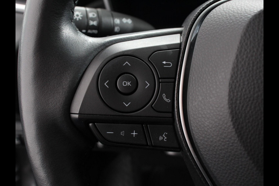 Toyota Corolla Touring Sports Automaat Hybrid 140 Active | Navigatie | Apple Carplay/Android Auto | Climate Control | Cruise Control Adaptive | 17"Lichtmetalen velgen | Camera