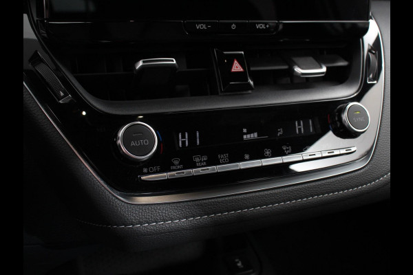 Toyota Corolla Touring Sports Automaat Hybrid 140 Active | Navigatie | Apple Carplay/Android Auto | Climate Control | Cruise Control Adaptive | 17"Lichtmetalen velgen | Camera