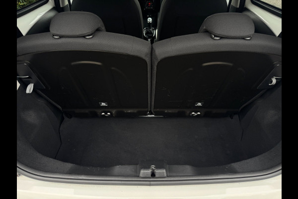 Peugeot 108 1.0 e-VTi Allure TOP! CABRIOTOP / CAMERA / LMV / BLUETOOTH / CLIMATE CONTROL / NL AUTO