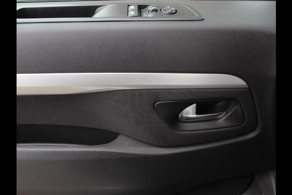 Opel Vivaro 2.0 CDTI Automaat 145 pk L3H1 Dubbele Cabine | Navigatie | Trekhaak | Airco | Parkeer sensoren | Betimmering