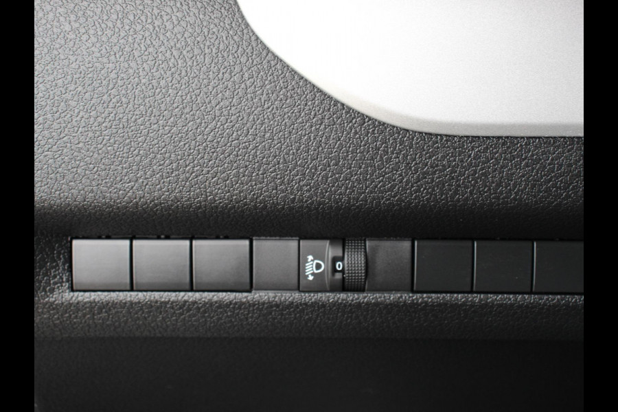 Opel Vivaro 2.0 CDTI Automaat 145 pk L3H1 Dubbele Cabine | Navigatie | Trekhaak | Airco | Parkeer sensoren | Betimmering