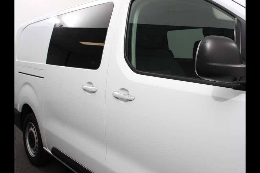 Opel Vivaro 2.0 CDTI Automaat 145 pk L3H1 Dubbele Cabine | Navigatie | Trekhaak | Airco | Parkeer sensoren | Betimmering