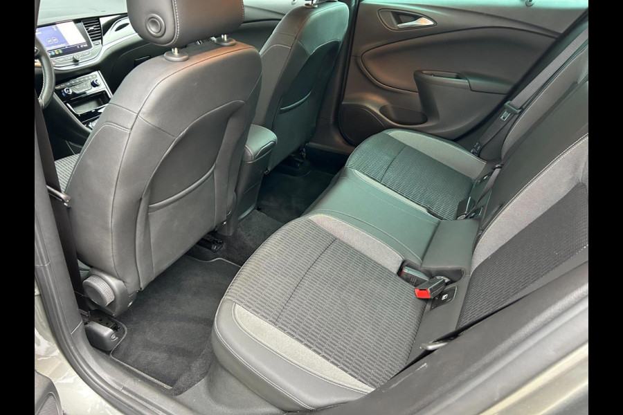 Opel Astra Sports Tourer 1.2 Turbo Elegance - Navi - Climate - Parkeerhulp - Trekhaak - Org.NL