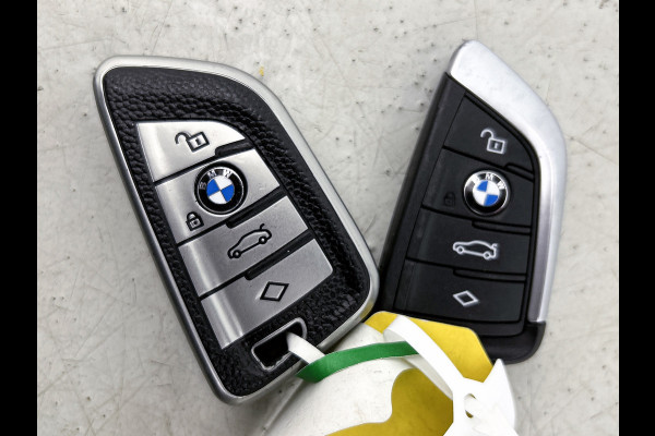 BMW 5 Serie 530e iPerformance Executive(Dealer OnderH, Navi, Active Cruise, Lane Assist, PDC V+A, Bots waarschuwing, Etc)