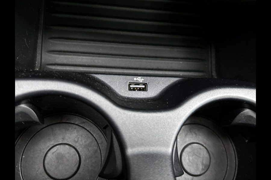 BMW 5 Serie 530e iPerformance Executive(Dealer OnderH, Navi, Active Cruise, Lane Assist, PDC V+A, Bots waarschuwing, Etc)