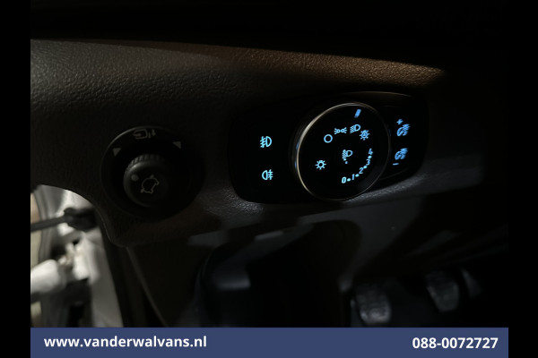 Ford Transit 2.0 TDCI 170pk L3H2 Euro6 Airco | Camera | Apple Carplay | Cruisecontrol | 2500kg Trekhaak Android Auto, Verwarmde voorruit, Parkeersensoren, Bijrijdersbank