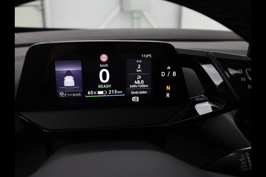 Volkswagen ID.4 First Max 77 kWh | Panoramadak | Head-Up | 360 Camera | Stoelverwarming | Matrix LED | Sfeerverlichting | Keyless | Adaptive cruise | Navigatie | Carplay | Half leder | Memory