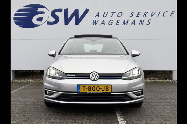 Volkswagen Golf 1.5 TSI Highline | Pano | ACC | LED | Camera | Keyless