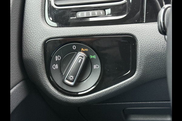 Volkswagen Golf 1.5 TSI Highline | Pano | ACC | LED | Camera | Keyless