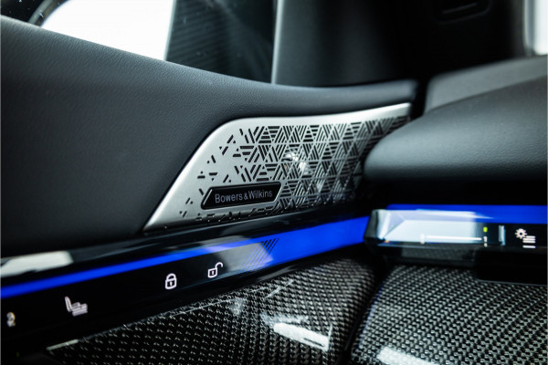 BMW 5 Serie Touring M5 - Panorama | B&W | Carbon | Elek. Trekhaak | 360 Camera