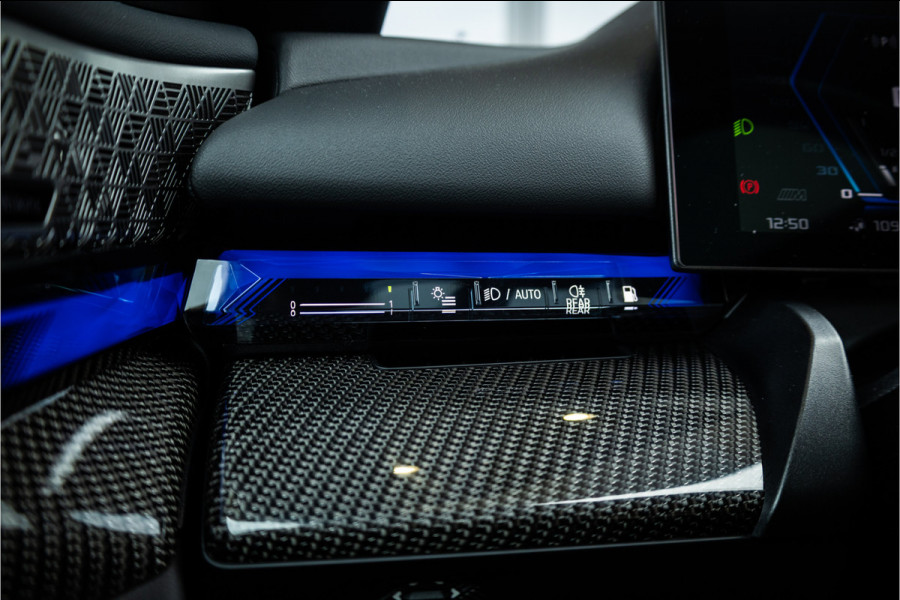 BMW 5 Serie Touring M5 - Panorama | B&W | Carbon | Elek. Trekhaak | 360 Camera