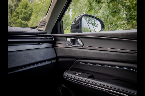 Lynk & Co 01 1.5 Plug-In Hybrid 262pk BLACKED OUT | Trekhaak | 360 Camera