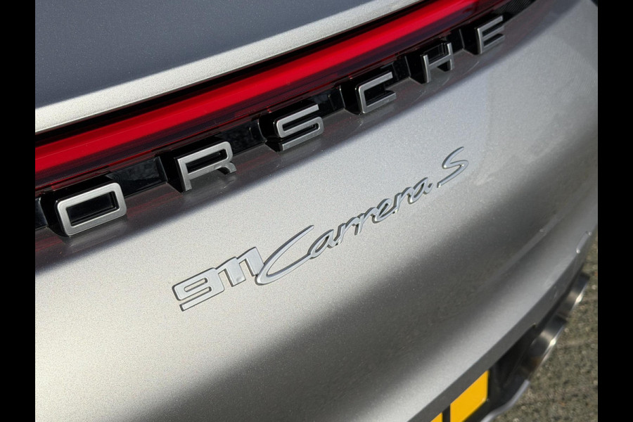 Porsche 911 Cabrio 3.0 Carrera S 450PK | Sport Chrono | Sport Uitlaat | 360* Camera | Stoelventilatie/Verwarming | DAB |