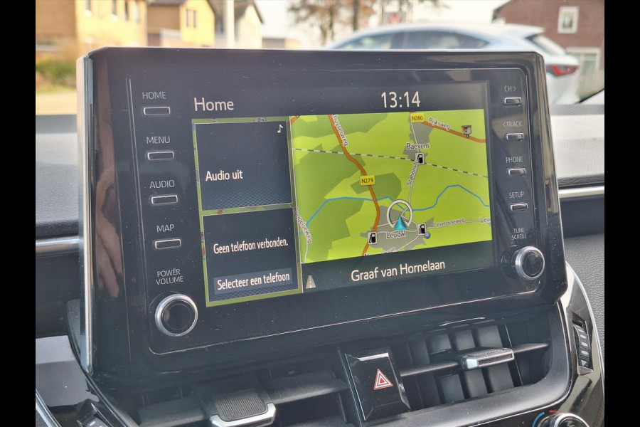 Toyota Corolla Sedan 1.8 Hybrid Style | Parkeersensoren, Navigatie, Keyless