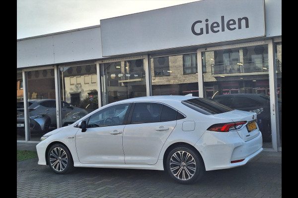 Toyota Corolla Sedan 1.8 Hybrid Style | Parkeersensoren, Navigatie, Keyless