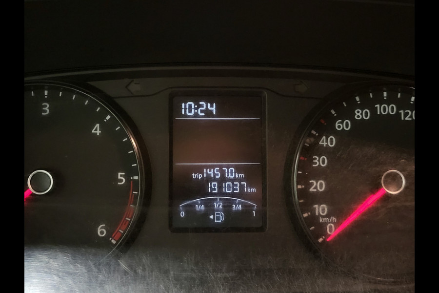 Volkswagen Transporter 2.0TDI 150pk L2/H1 Euro 6!