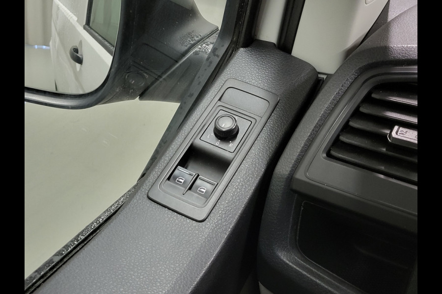 Volkswagen Transporter 2.0TDI 150pk L2/H1 Euro 6!
