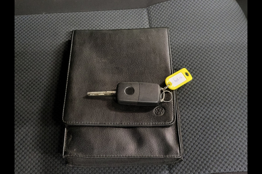 Volkswagen Transporter 2.0TDI 150pk L2/H1 Euro 6!