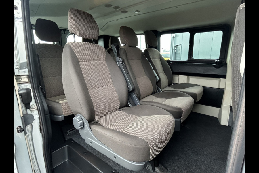 Peugeot Boxer 330 2.2 BlueHDI 141 PK / EURO 6 / L1H1 / 1e EIG. / 77.436 !! / 9 PERSOONS / AIRCO / CRUISE / PERSONENBUS / BLUETOOTH