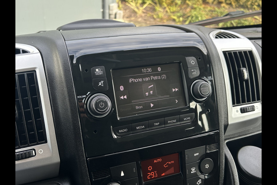 Peugeot Boxer 330 2.2 BlueHDI 141 PK / EURO 6 / L1H1 / 1e EIG. / 77.436 !! / 9 PERSOONS / AIRCO / CRUISE / PERSONENBUS / BLUETOOTH