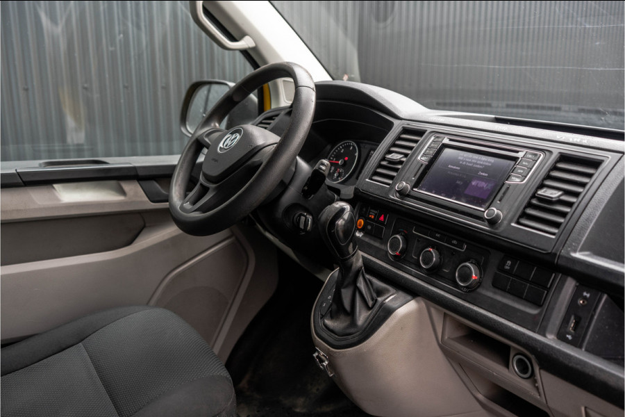 Volkswagen Transporter T5 2.0 TDI 4Motion | 204 PK | Carplay | Camera | Cruise | Navi | Airco | Trekhaak