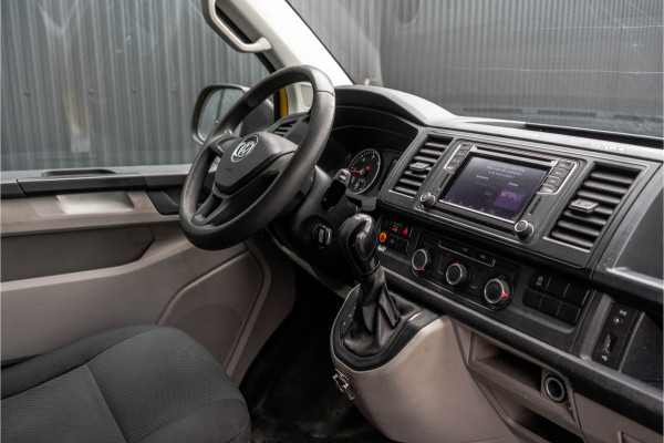 Volkswagen Transporter T5 2.0 TDI 4Motion | 204 PK | Carplay | Camera | Cruise | Navi | Airco | Trekhaak