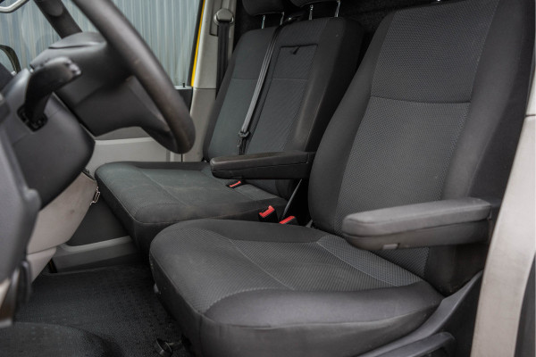 Volkswagen Transporter T5 2.0 TDI 4Motion | 204 PK | Carplay | Camera | Cruise | Navi | Airco | Trekhaak