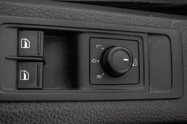 Volkswagen Transporter T5 2.0 TDI 4Motion | 204 PK | Carplay | Camera | Cruise | Navi | Airco | Trekhaak