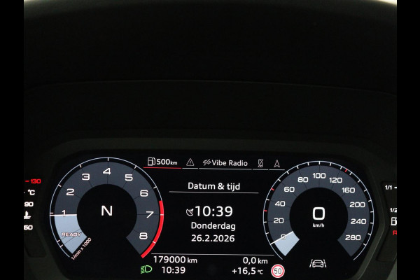 Audi A3 30 TFSI S edition | Panoramadak | Sportstoelen | Virtual Cockpit | Carplay | Half leder | Full LED | Parkeerhulp | Cruise control | Bluetooth | Climate control | Navigatie | S Line