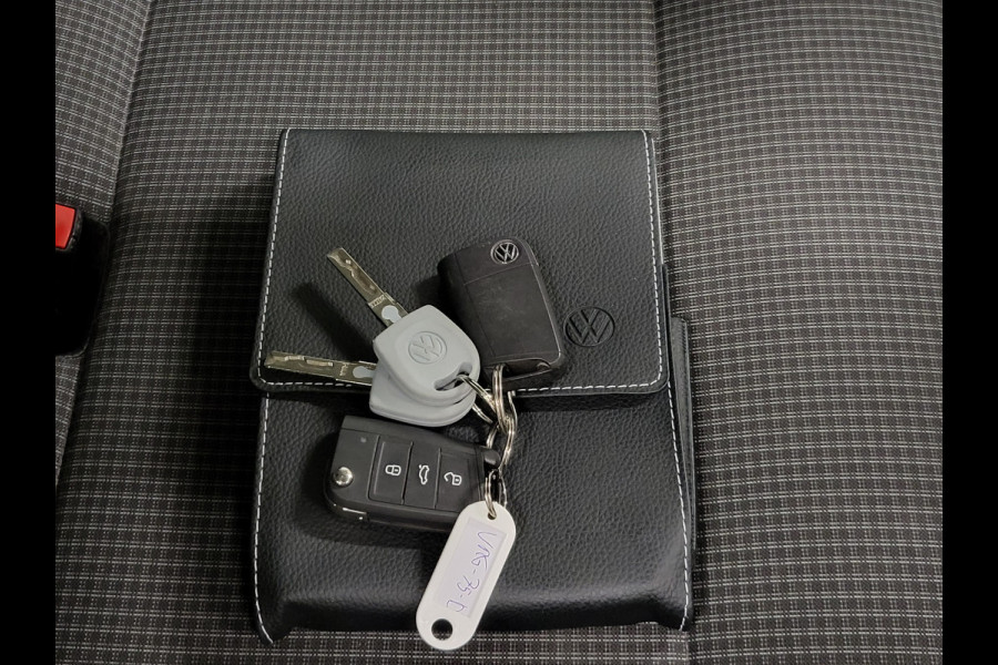 Volkswagen Transporter 2.0TDI L2/H1 Dubbele Cabine Euro 6!