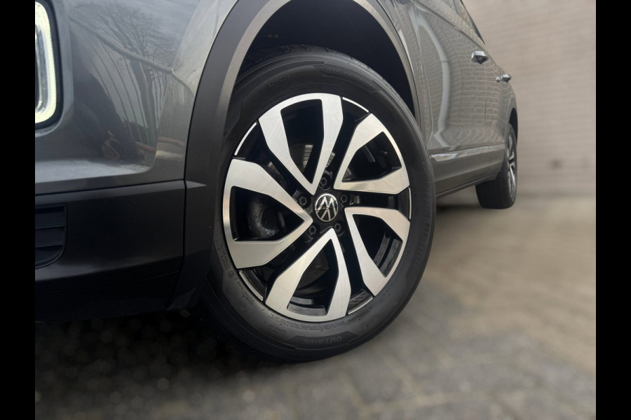 Volkswagen T-Roc 1.5 TSI Style STANDKACHEL / CAMERA / IQ LIGHT / STOELVERWARMING / CARPLAY / DRIVING SELECTION MODE