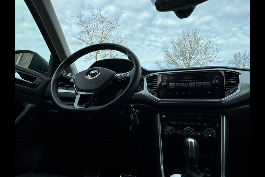 Volkswagen T-Roc 1.5 TSI Style STANDKACHEL / CAMERA / IQ LIGHT / STOELVERWARMING / CARPLAY / DRIVING SELECTION MODE