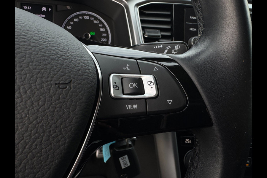 Volkswagen T-Roc 1.5 TSI Style STANDKACHEL / CAMERA / IQ LIGHT / STOELVERWARMING / CARPLAY / DRIVING SELECTION MODE