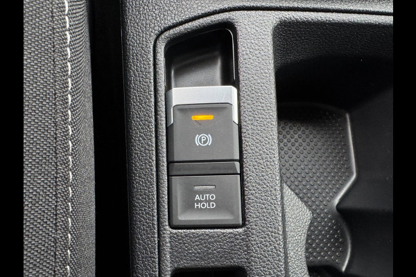 Volkswagen T-Roc 1.5 TSI Style STANDKACHEL / CAMERA / IQ LIGHT / STOELVERWARMING / CARPLAY / DRIVING SELECTION MODE
