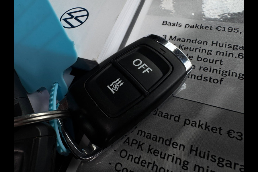 Volkswagen T-Roc 1.5 TSI Style STANDKACHEL / CAMERA / IQ LIGHT / STOELVERWARMING / CARPLAY / DRIVING SELECTION MODE