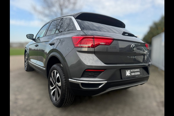 Volkswagen T-Roc 1.5 TSI Style STANDKACHEL / CAMERA / IQ LIGHT / STOELVERWARMING / CARPLAY / DRIVING SELECTION MODE