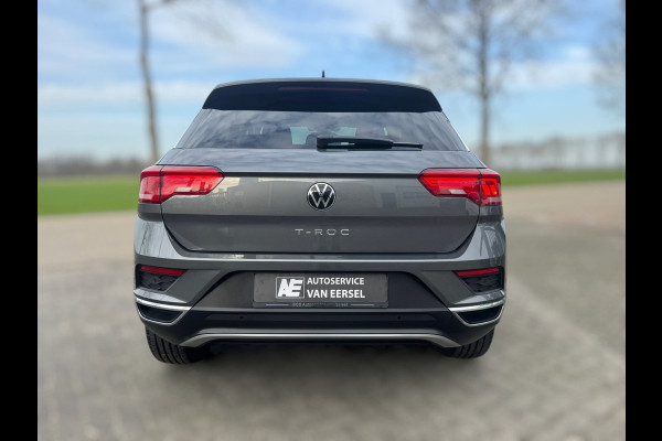 Volkswagen T-Roc 1.5 TSI Style STANDKACHEL / CAMERA / IQ LIGHT / STOELVERWARMING / CARPLAY / DRIVING SELECTION MODE