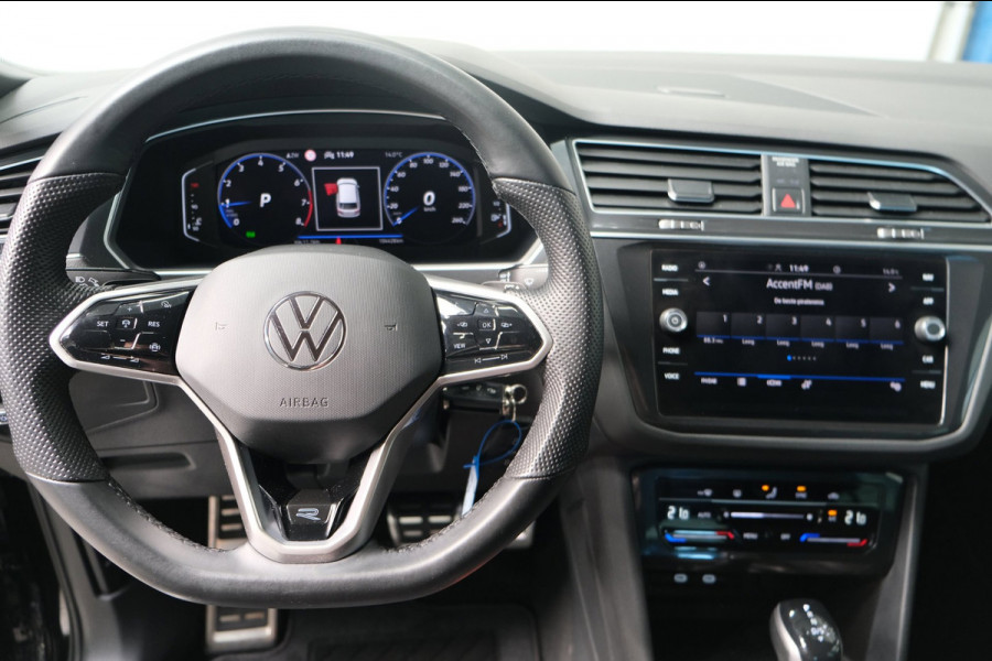 Volkswagen Tiguan 1.5 TSI 2x R-Line Automaat - N.A.P. Virtual Cockpit, Carplay, IQ Light, Navi.